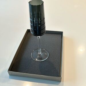 Christofle Graphik Crystal Set of 2 Champagne Flutes.